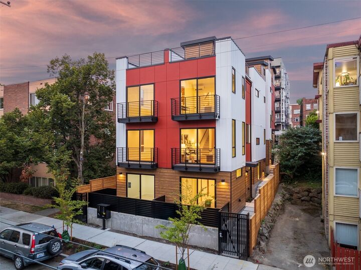 318  Bellevue Avenue E A  Seattle WA 98102 photo