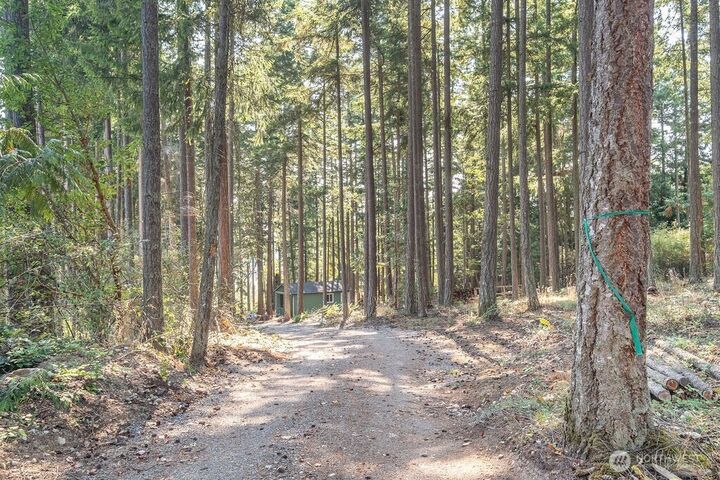 Property Photo: 142 E Henni Road WA 98277