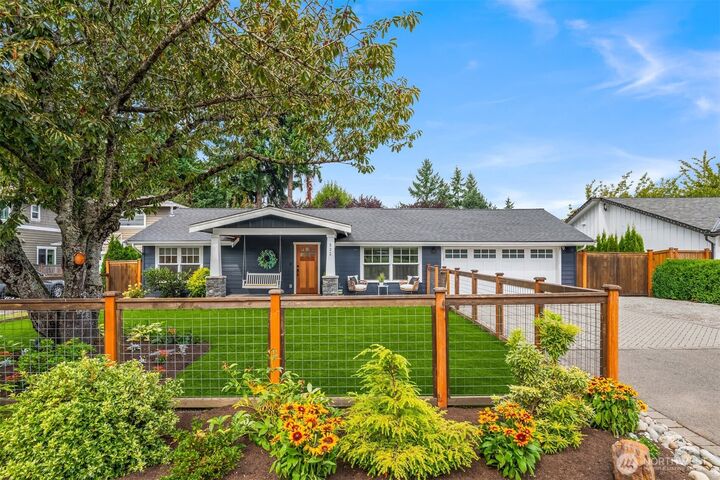 Property Photo: 522 19th Avenue WA 98033