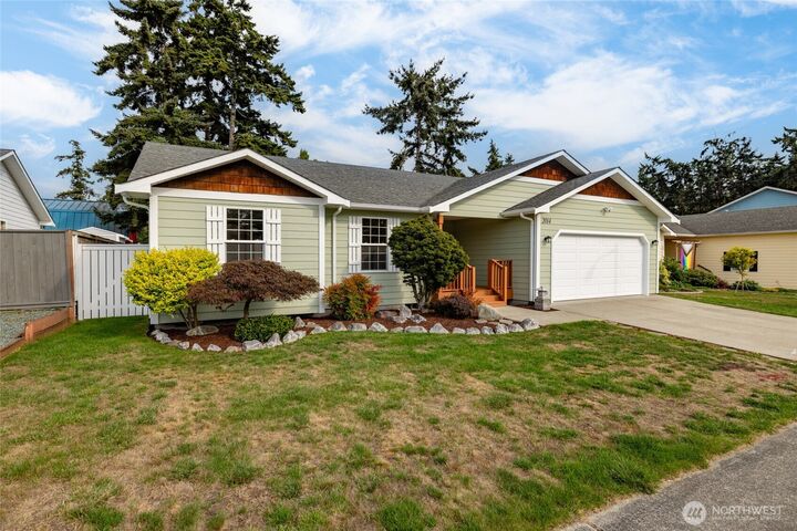 Property Photo: 2014 SW Rosario Place WA 98277