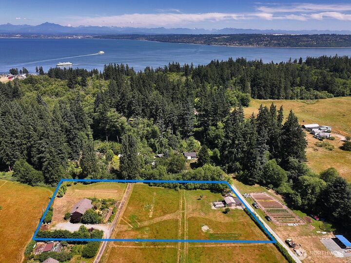 Property Photo:  4635  Cherrystone Lane  WA 98236 