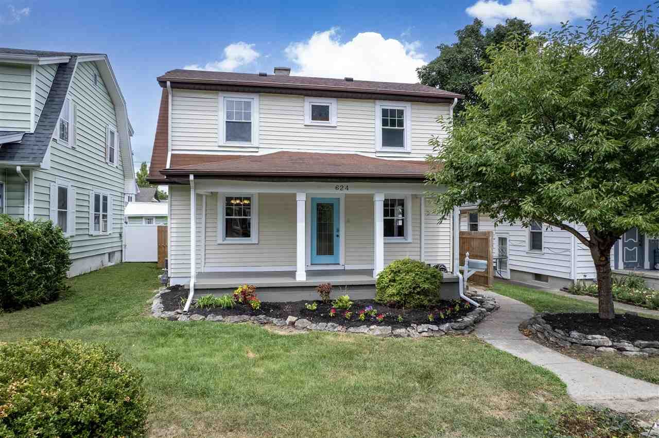 Property Photo: 624 Peacock Road IN 47374