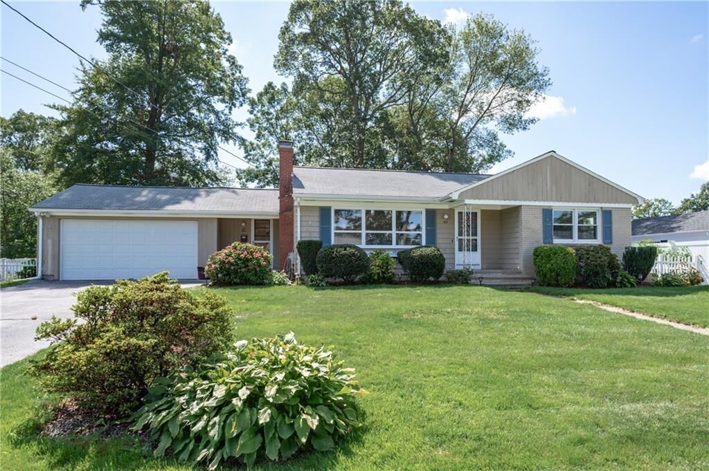 Property Photo: 122 Belvedere Drive RI 02920