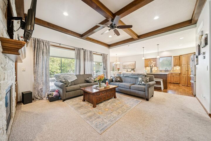 Property Photo: 6406 W Kollmeyer Ct KS 67205