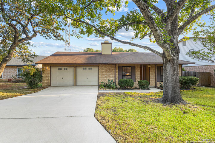 Property Photo: 1909 Creek Mountain TX 78259