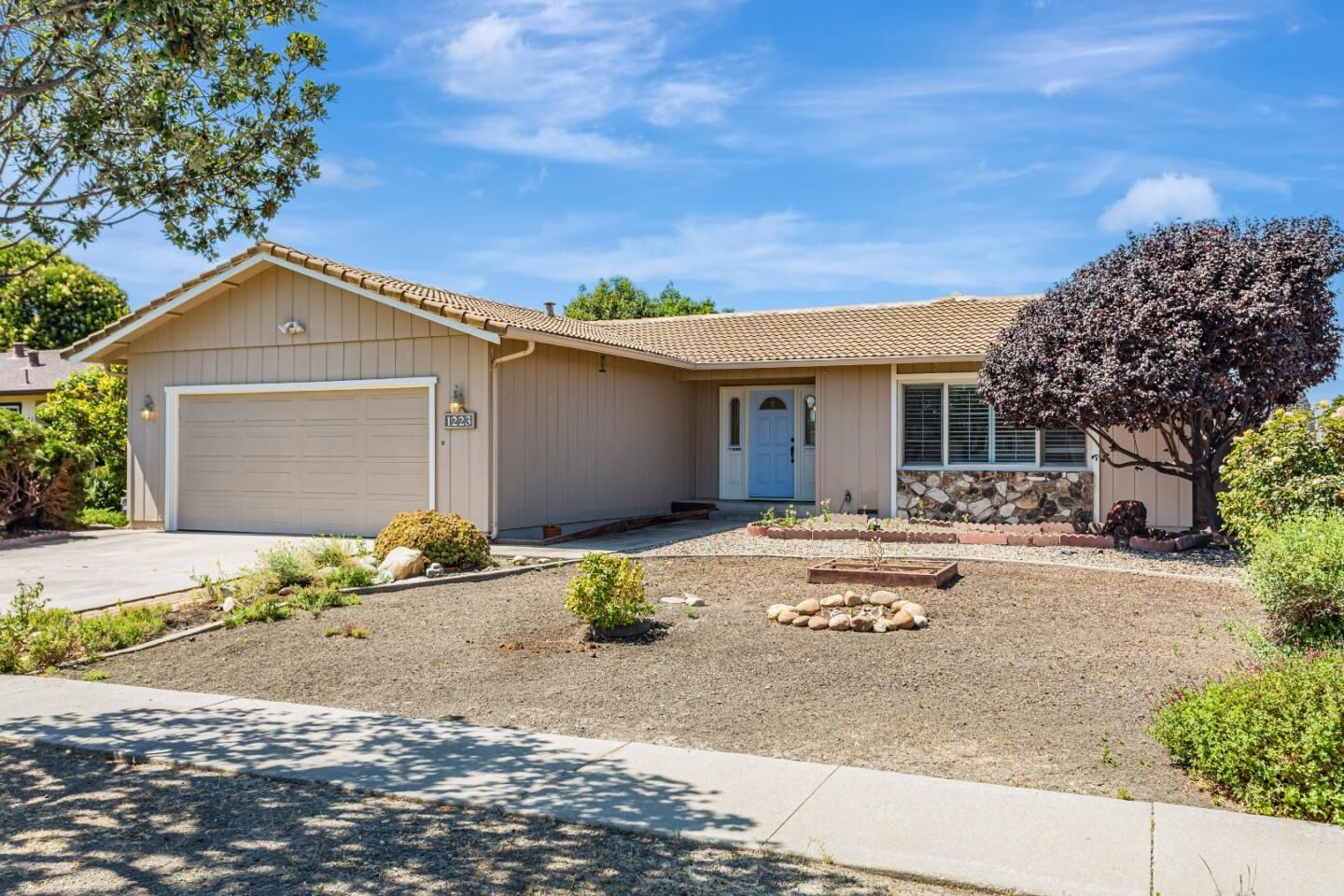 Property Photo:  1223 La Canada Way  CA 93901 