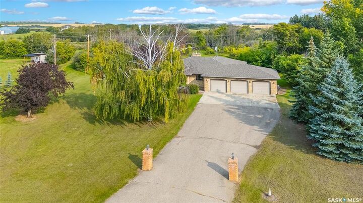Property Photo:  22 Redwood Drive  SK S7K 3J6 