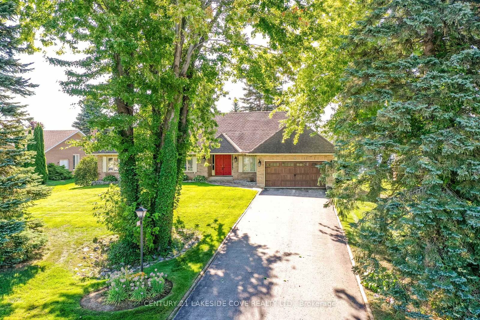 Property Photo: 96 Bayshore Drive ON L0K 1B0