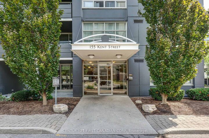 Property Photo:  155 Kent Street 506  ON N6A 5N7 