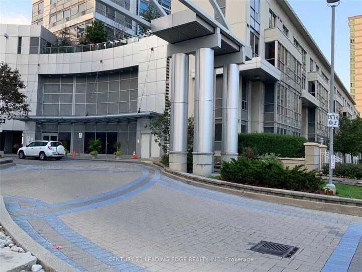 Photo de la propriété: 38 Lee Centre Drive 1605 ON M1B 2J6