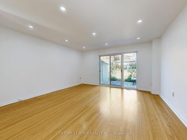 Property Photo: 32 Sentinel Road 8 ON M3M 2Y8