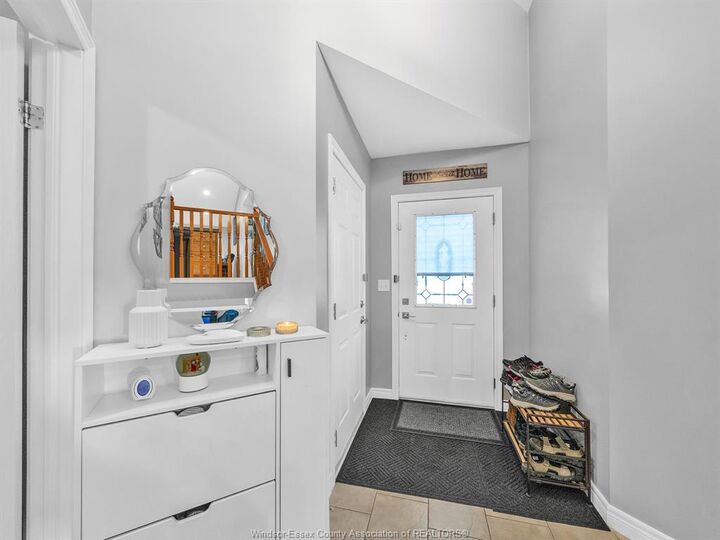 Property Photo: 29 Anfred Street ON N8H 5L3
