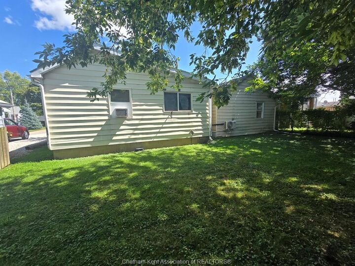 Property Photo:  31 First Street  ON N8A 3P8 