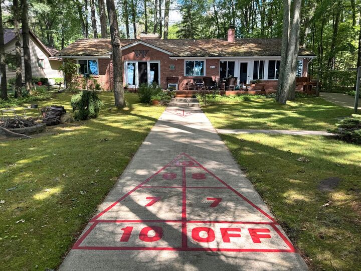 Property Photo: 324 Powderhorn MI 48629