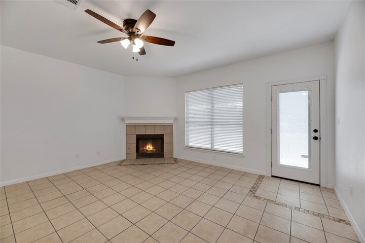 Property Photo: 136 Shenandoah Trail TX 78621