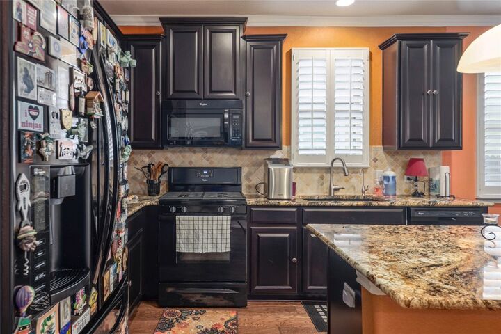 Property Photo: 133 Camden Cove TX 78610