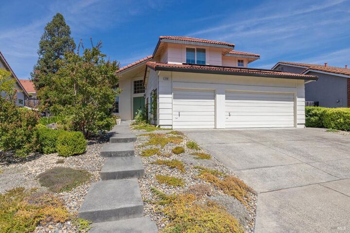 Property Photo:  770 Miramonte Street  CA 95492 