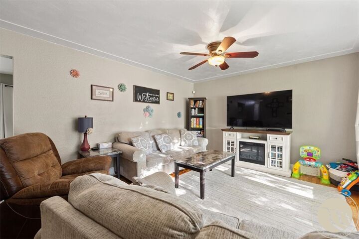 Property Photo: 2124 Dahlia Lane MT 59102