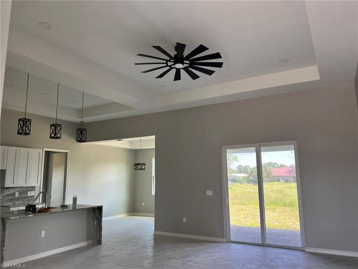 Property Photo:  2500 41st St SW  FL 33976 