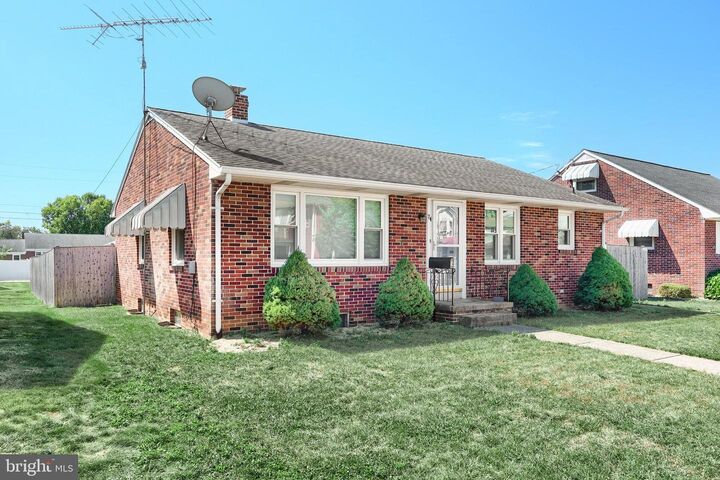 Property Photo: 74 South Street PA 17331