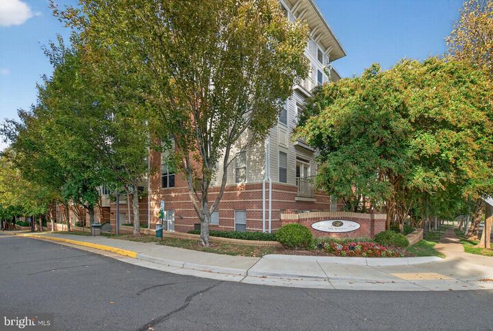9490 Virginia Center Boulevard 127  Vienna VA 22181 photo