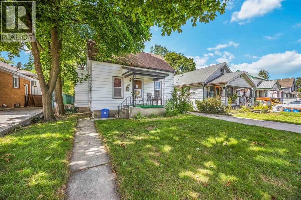 Property Photo:  171 Napier Street  ON N7T 6E5 