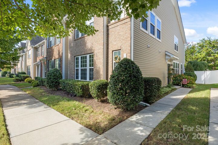 Property Photo:  18333 The Commons Boulevard  NC 28031 