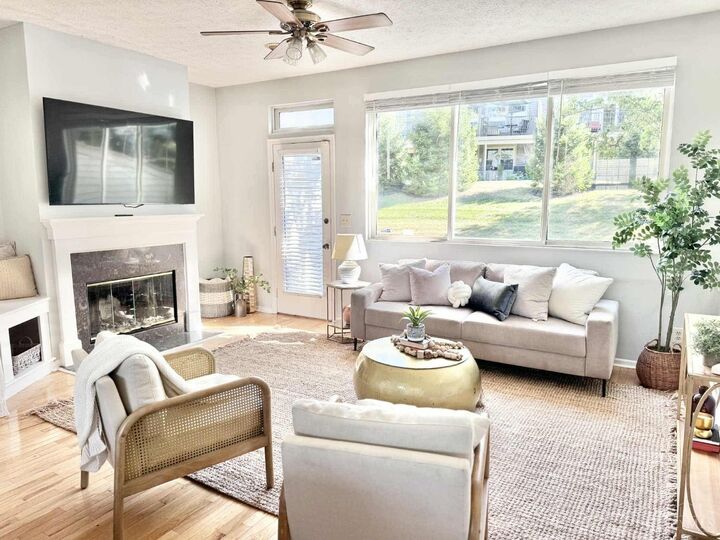 Property Photo: 2456 Doeview Court OH 45230
