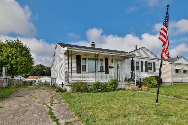 Property Photo: 85 Dayspring Drive OH 45015