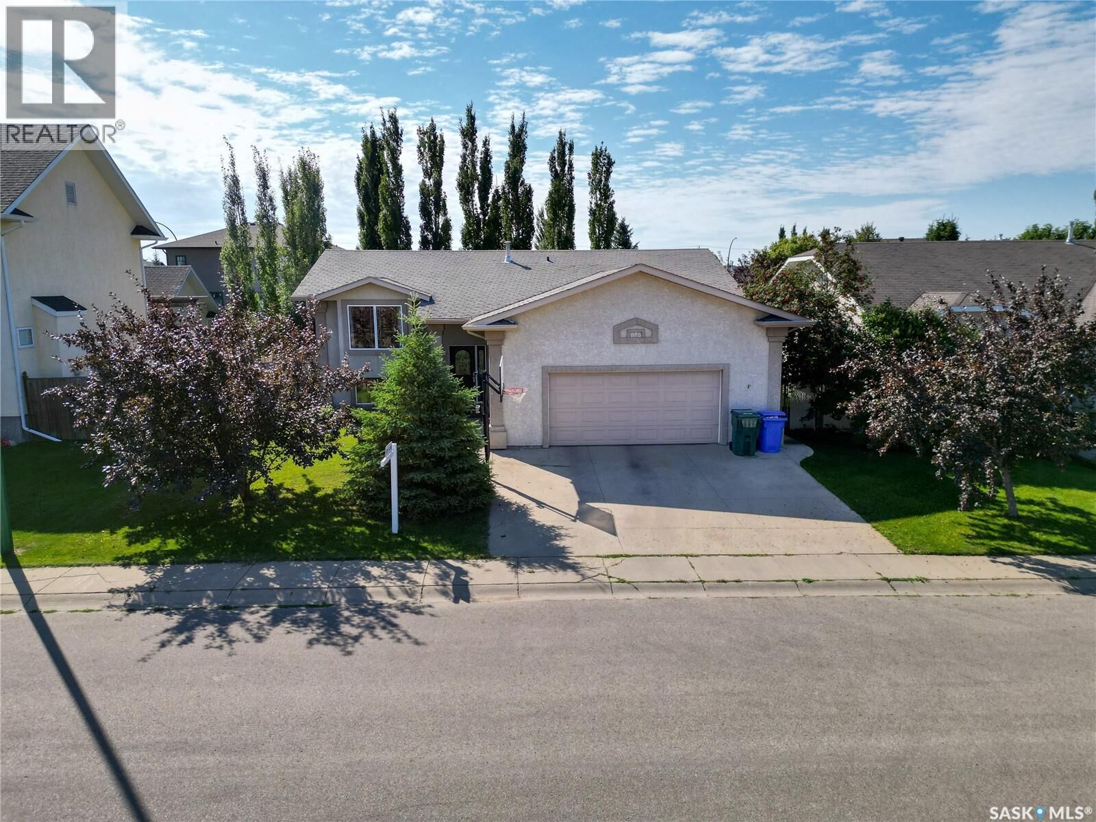 Property Photo:  615 Casey Road  SK S6V 8C9 
