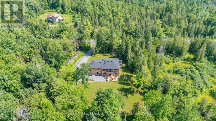 Photo de la propriété:  150 Maclarens Side Road  ON K0A 3M0 