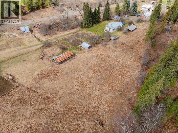 Property Photo: 6943 Kanigan Road BC V0G 2J0