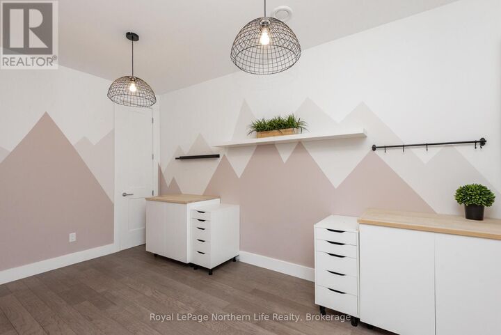 Property Photo:  58 Osprey Crescent South  ON P0H 1H0 