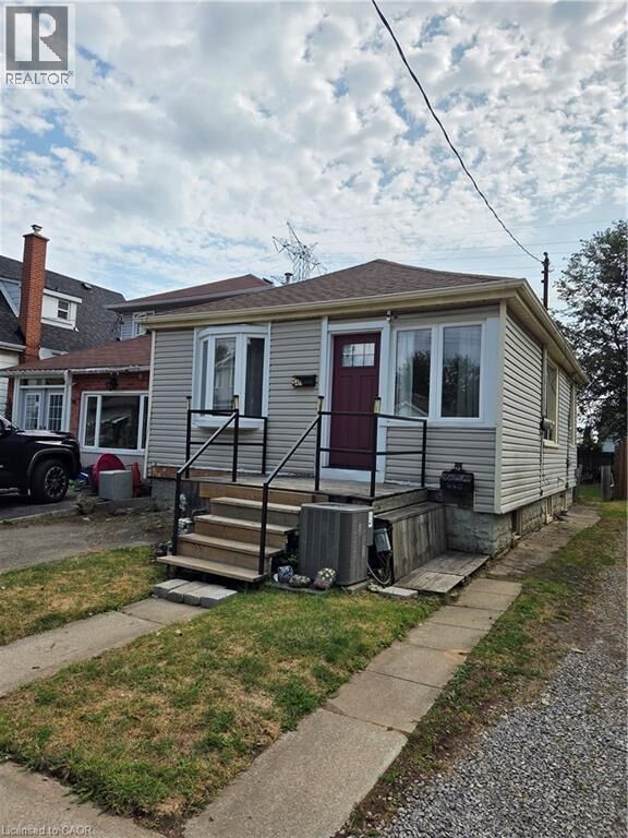 440 Paling Avenue  Hamilton ON L8H 5K4 photo