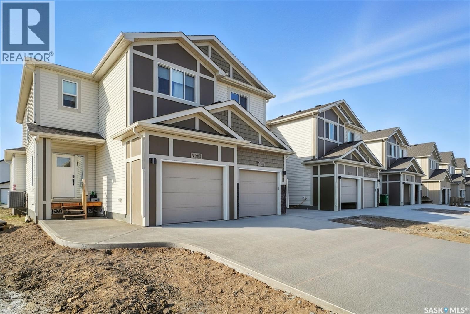 Property Photo:  506 Myles Heidt Manor  SK S7W 1H9 