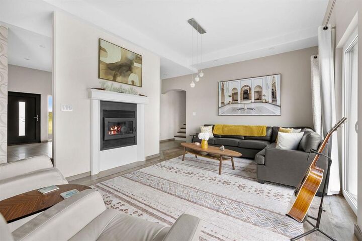 Property Photo: 76 Tall Grass Road MB R5H 0C1