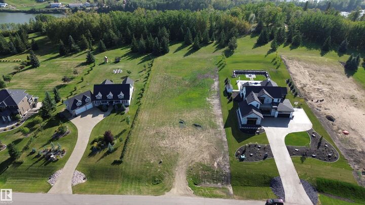 Property Photo: 25515 Twp Rd 511 A 17 AB T7Y 1A8