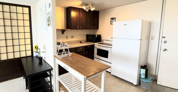 Property Photo:  84 Pukihae St 404  HI 96720 