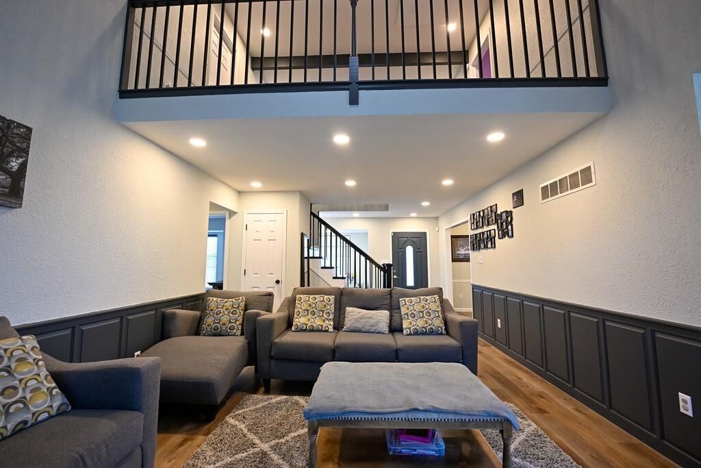 Property Photo:  2100 NW 12th Street  MO 64015 