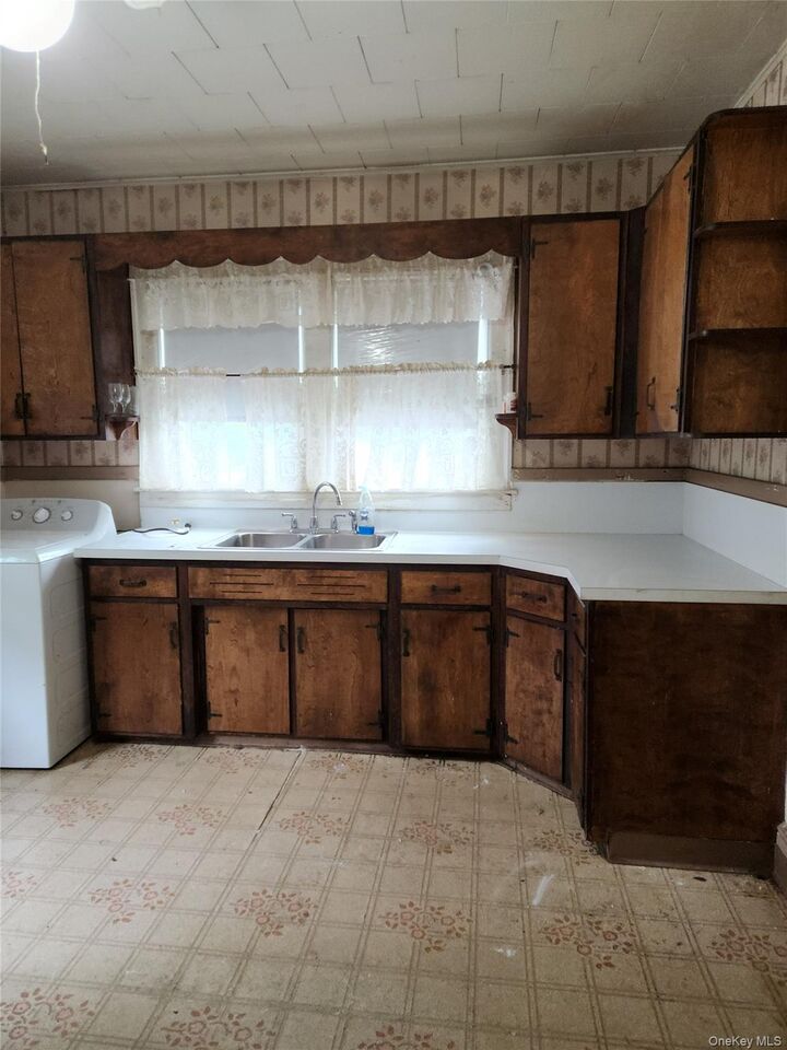 Property Photo: 547 Violet Avenue Unit A 547 Violet Avenue NY 12538