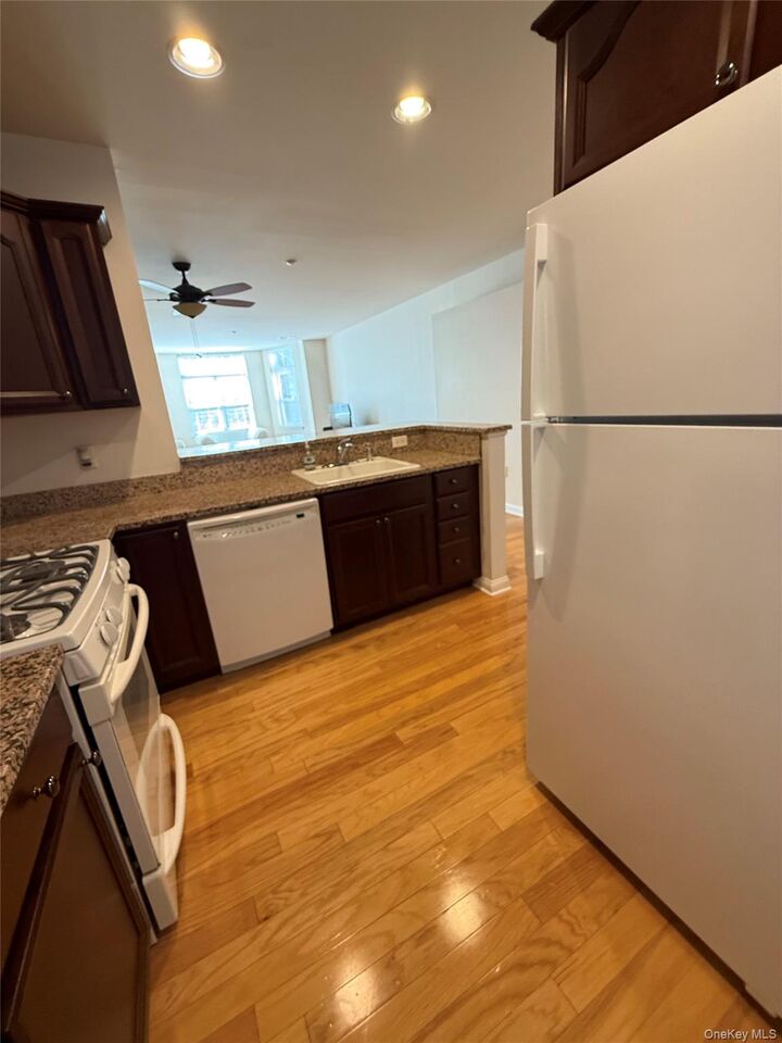 Property Photo:  3203 Leeward Drive  NY 10927 