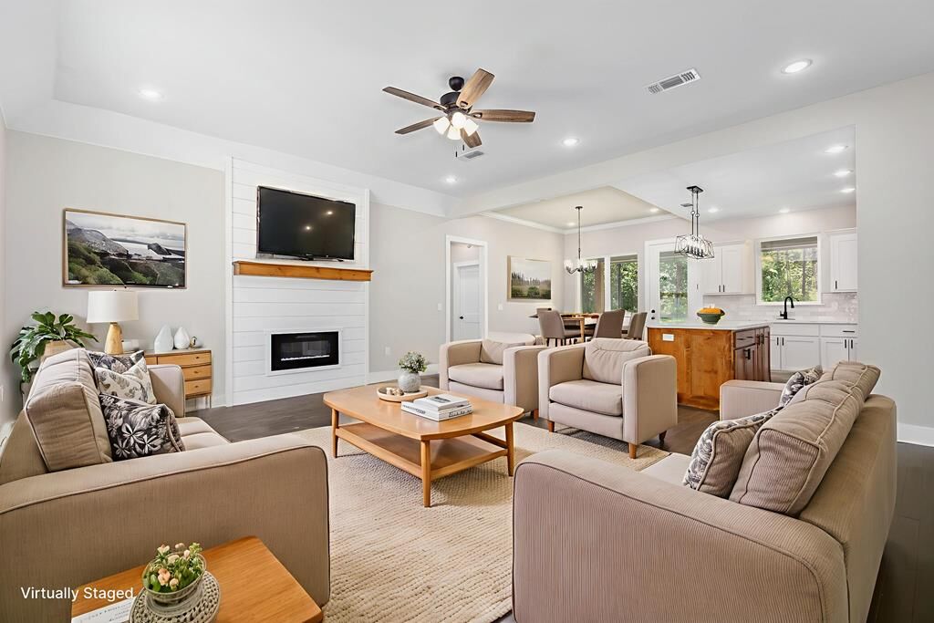 Property Photo:  317 Shirey Lane  TX 75901 