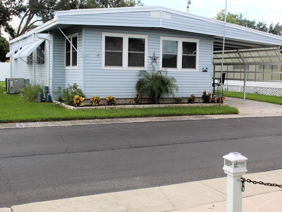 Property Photo:  140 Pindo Palm Street W  FL 33770 
