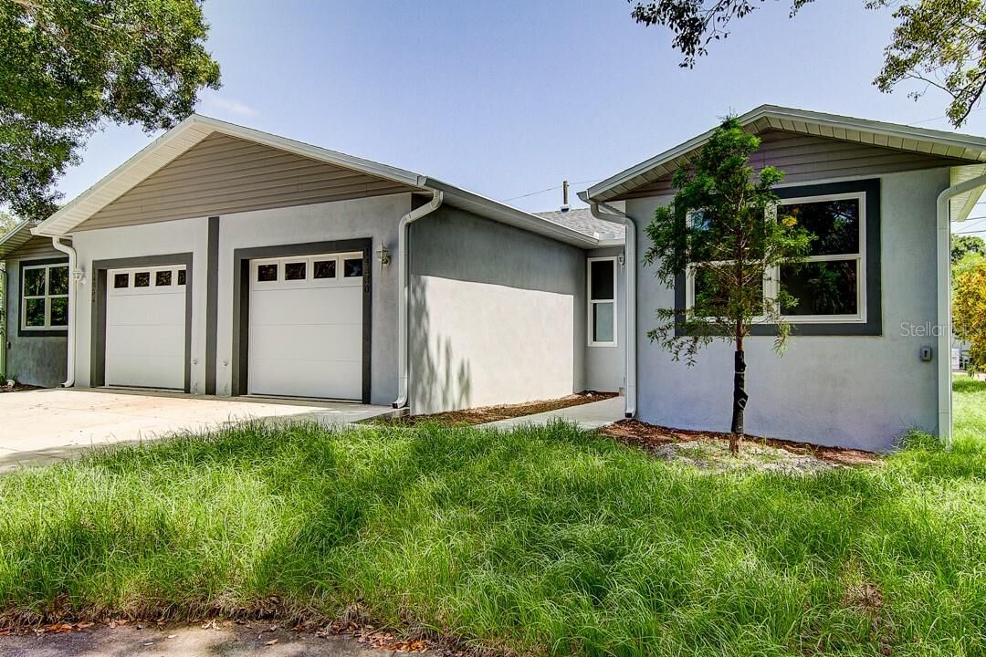 Property Photo: 14330 Channel Drive FL 33774