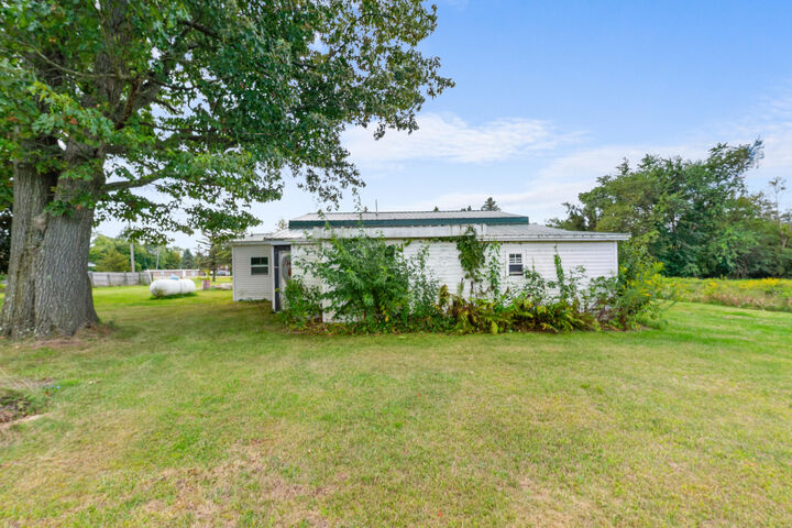 Property Photo:  4058 Hudson Road  MI 49266 