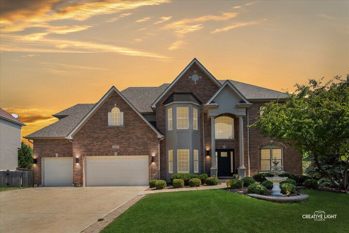 27107 Thornwood Boulevard  Plainfield IL 60585 photo