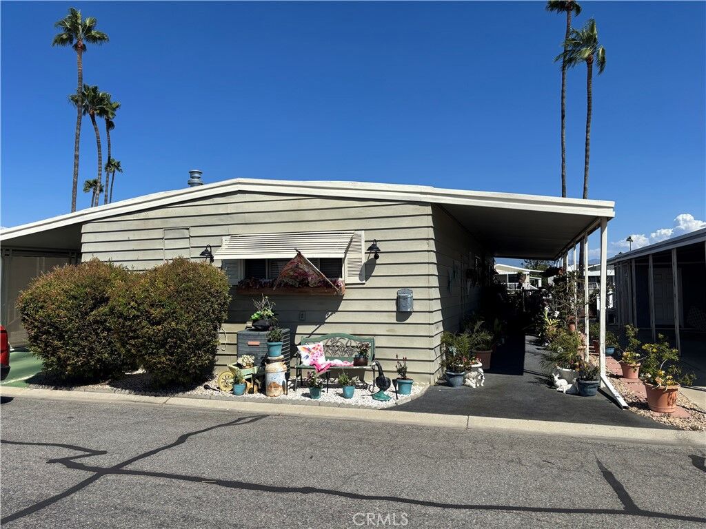 Property Photo: 5001 W Florida Ave 81 CA 92545