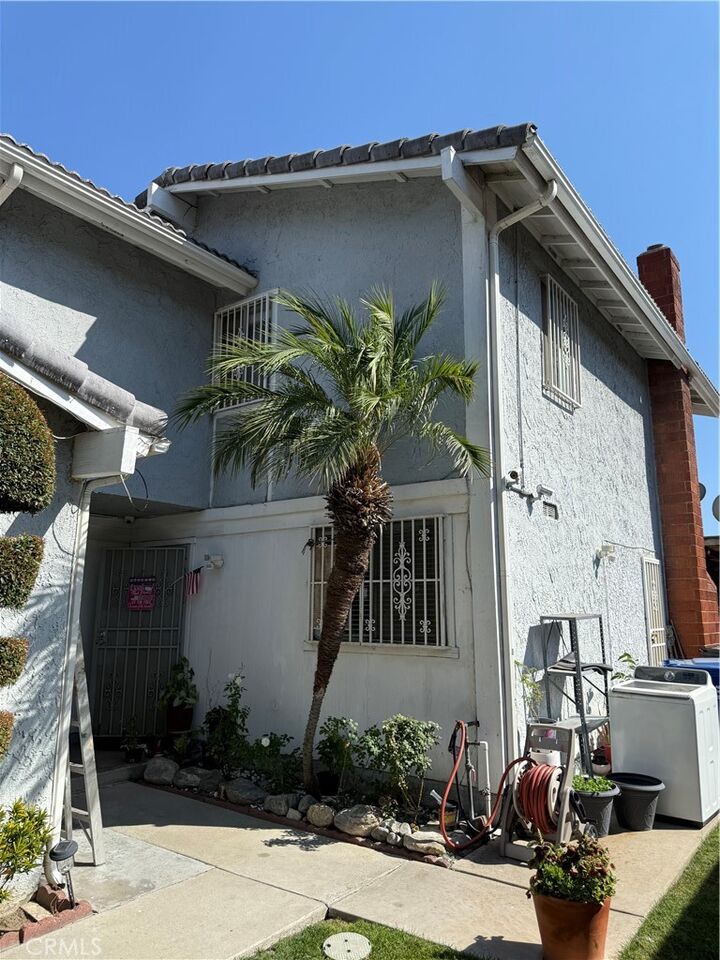Property Photo:  929 W Ashiya Road  CA 90640 