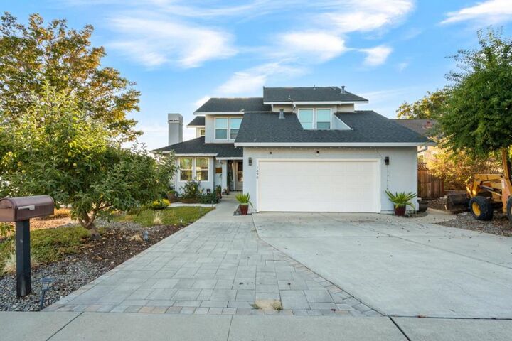 1090 Los Altos Drive  Hollister CA 95023 photo