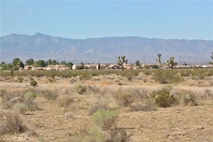 Property Photo:  1111 Rhode Island Road  CA 92301 